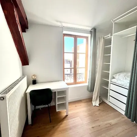 Beau 81m2 Troyen A 2m De La Gare דירה *